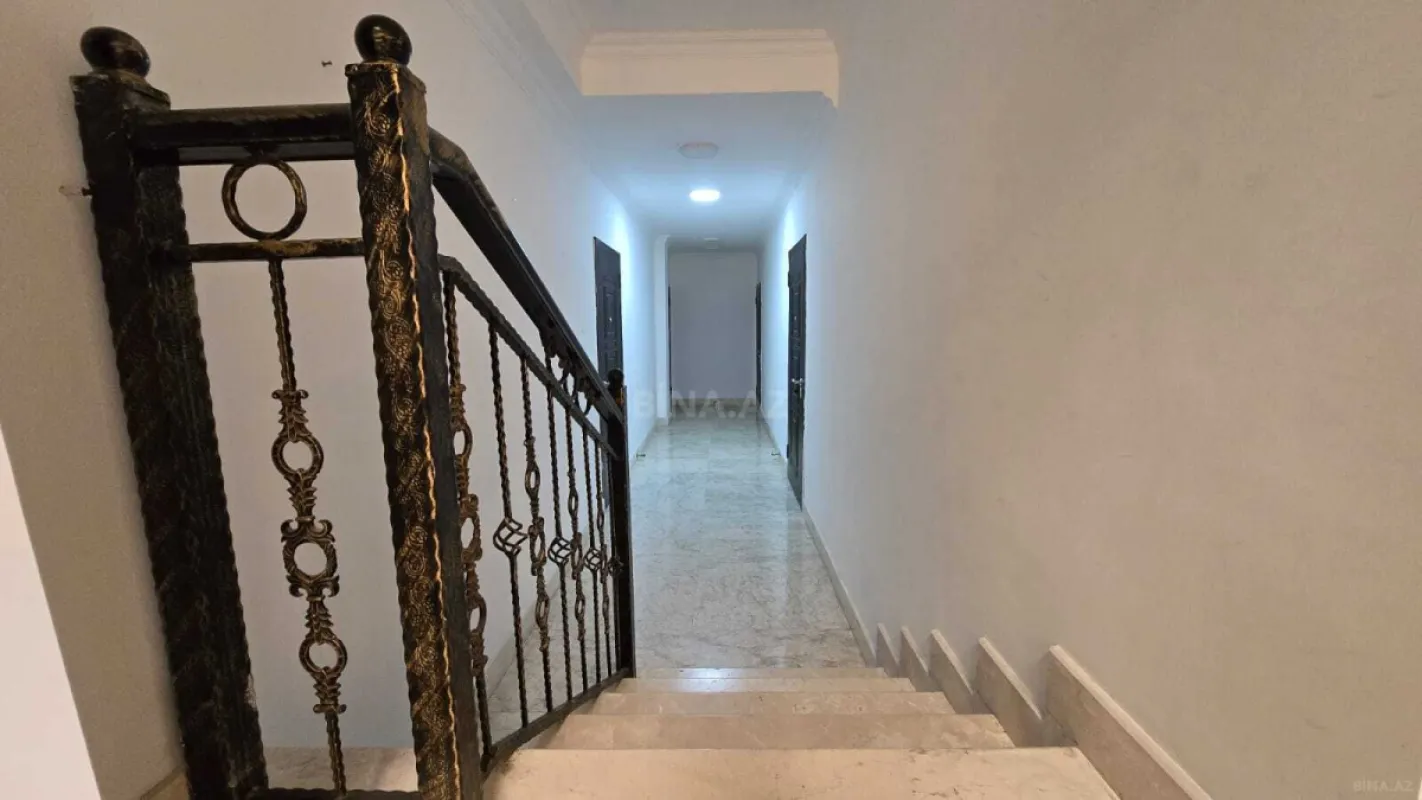 Satılır obyekt 1100 m²