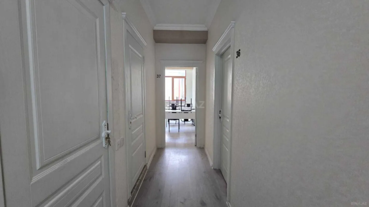 Satılır obyekt 1100 m²