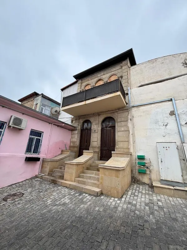 Satılır 2 otaqlı həyət evi 50 m²