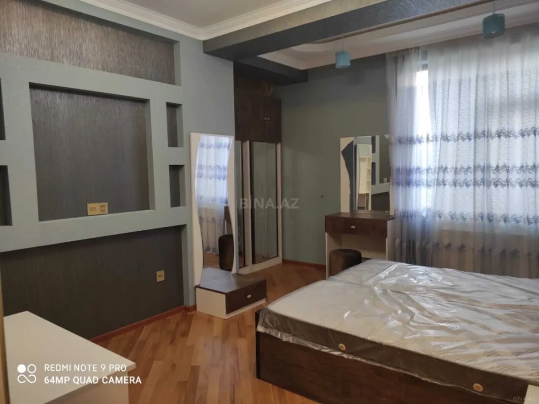 Kirayə verilir 2 otaqlı mənzil 75 m²