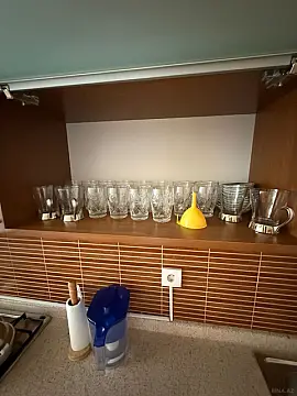 Kirayə verilir 2 otaqlı mənzil 96 m²