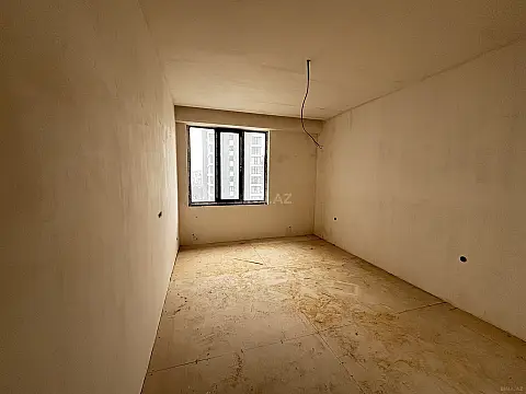 Satılır 3 otaqlı mənzil 106 m²