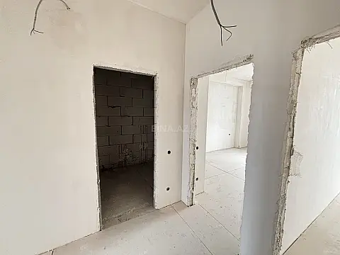 Satılır 3 otaqlı mənzil 106 m²