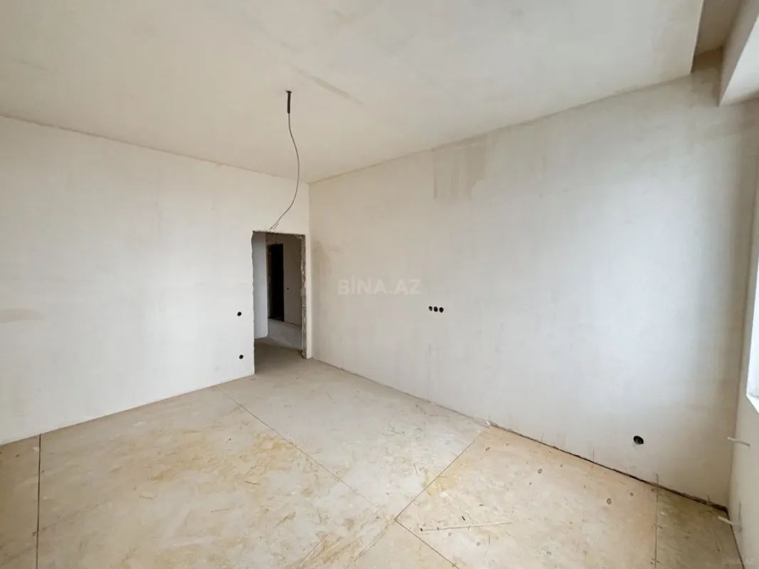 Satılır 3 otaqlı mənzil 106 m²