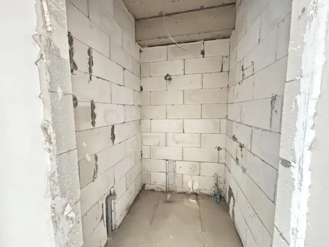 Satılır 3 otaqlı mənzil 106 m²