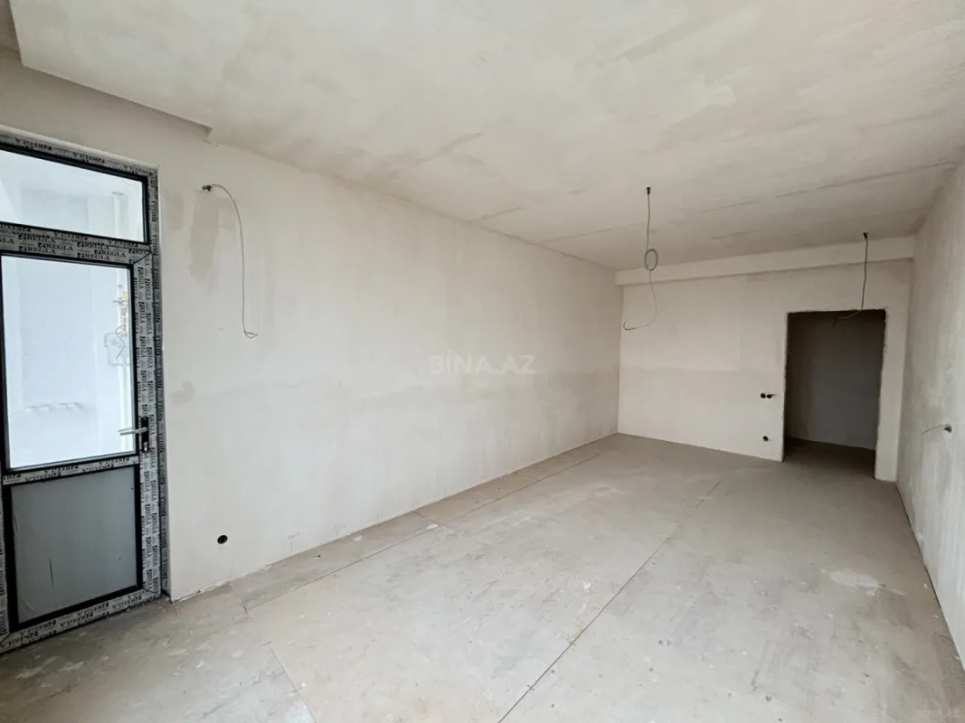 Satılır 3 otaqlı mənzil 106 m²