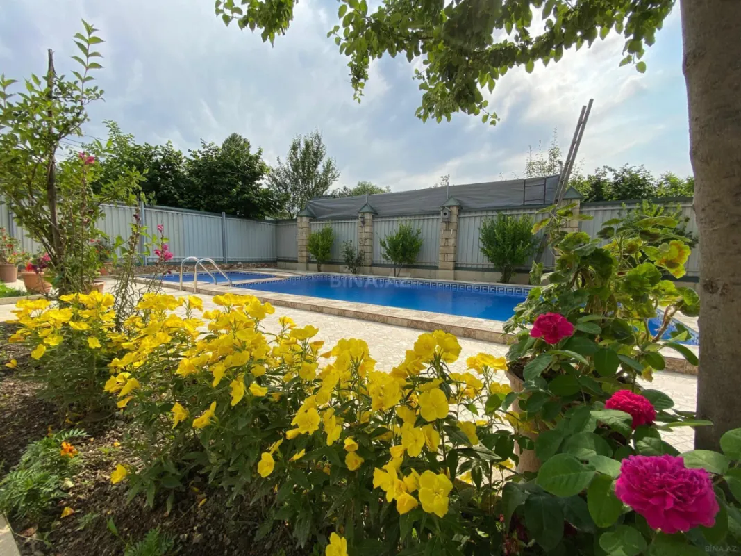 Kirayə verilir 3 otaqlı həyət evi 90 m²