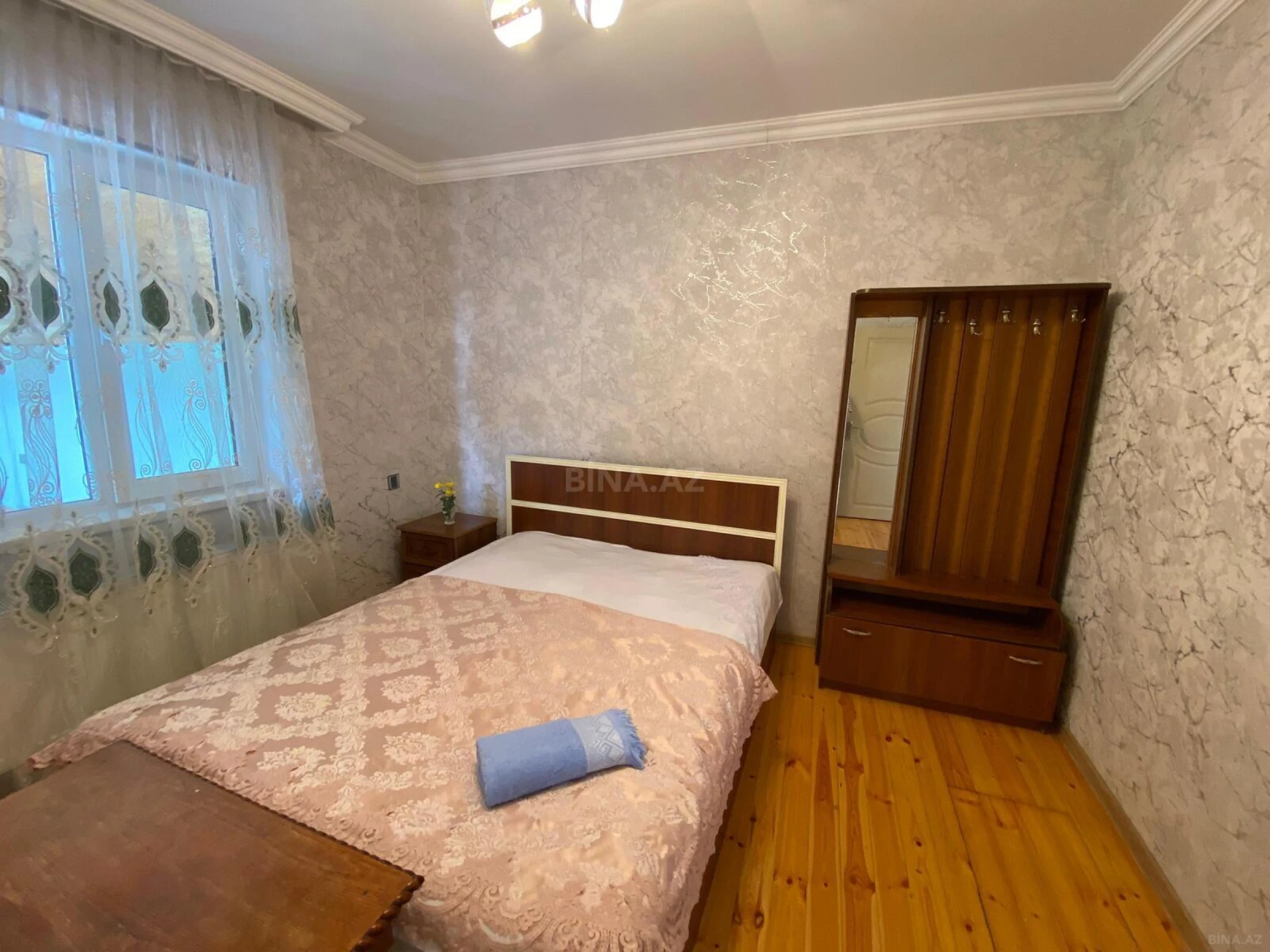 Kirayə verilir 3 otaqlı həyət evi 90 m²