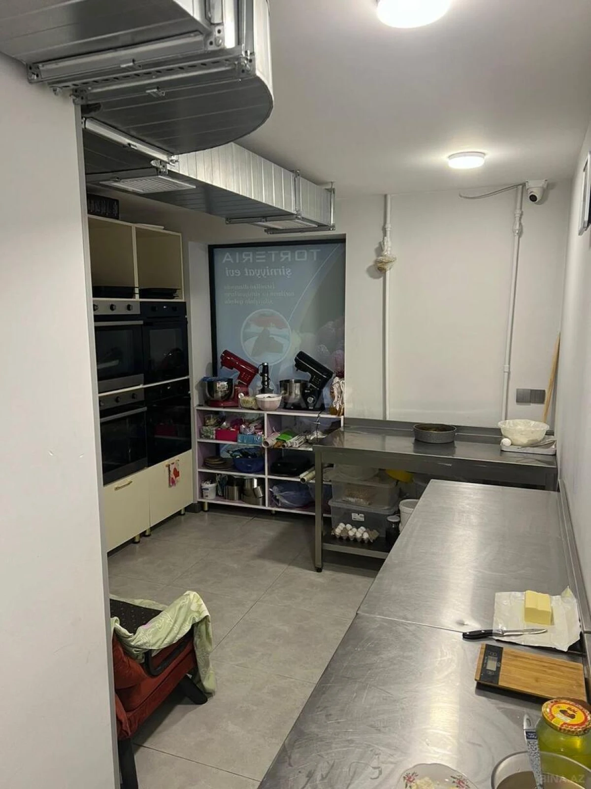 Satılır obyekt 42 m²