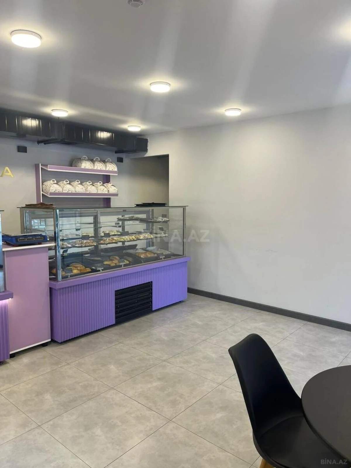 Satılır obyekt 42 m²