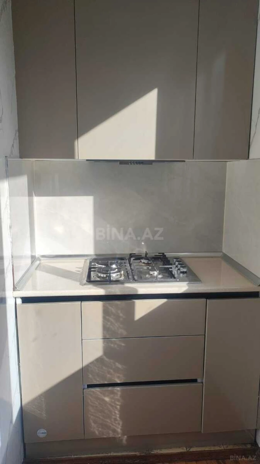 Kirayə verilir 3 otaqlı mənzil 78 m²
