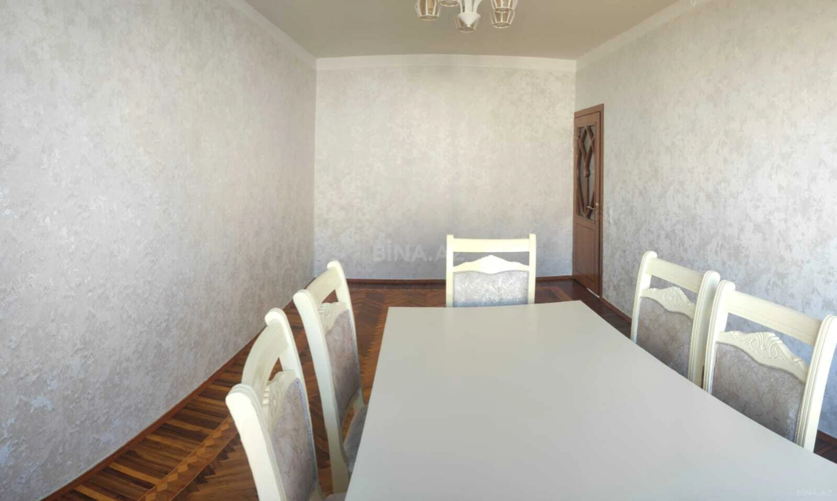 Kirayə verilir 3 otaqlı mənzil 78 m²