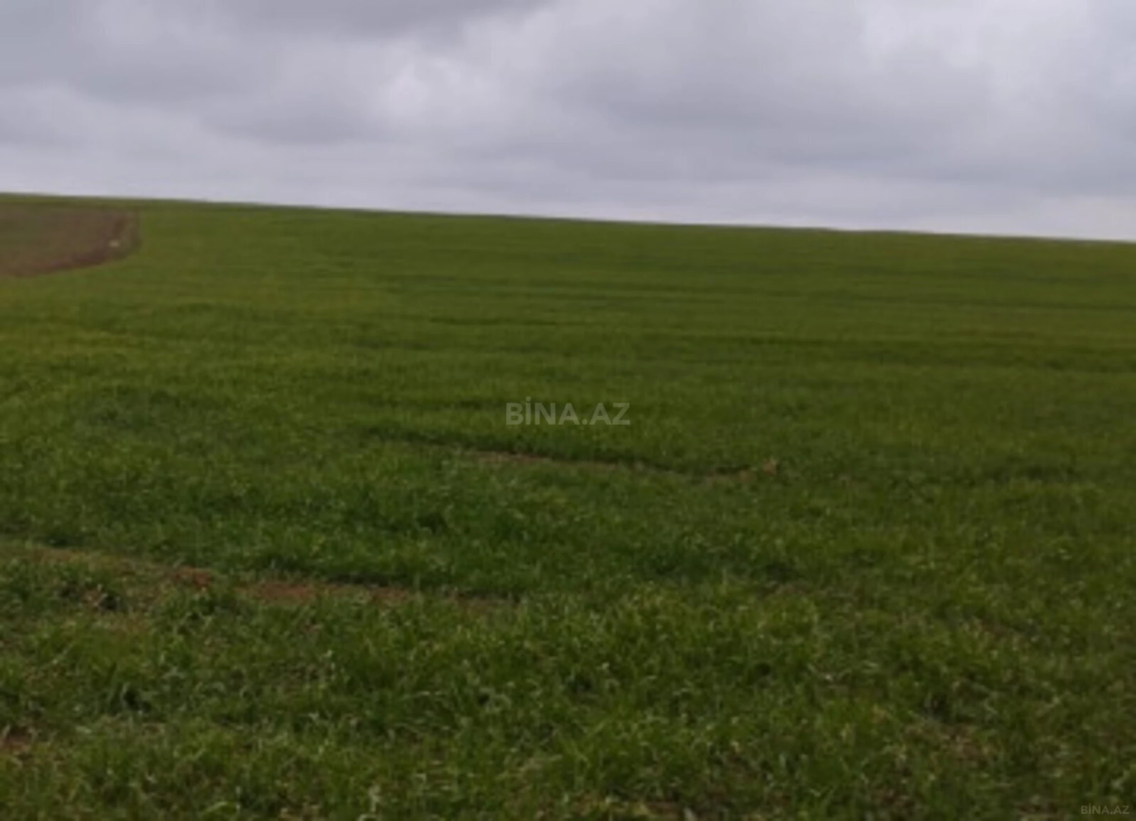 Satılır torpaq sahəsi 280 m²