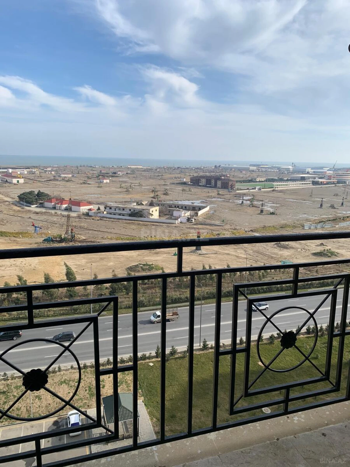 Satılır 2 otaqlı mənzil 85 m²