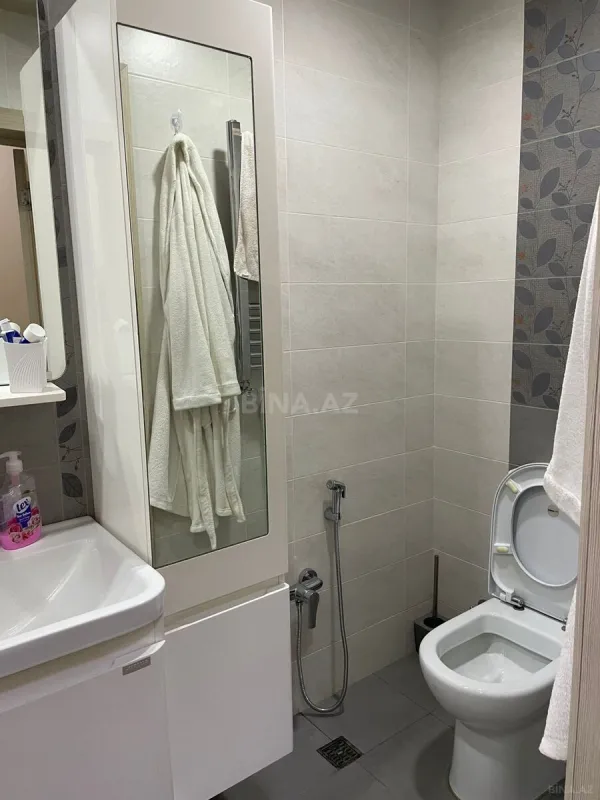 Satılır 3 otaqlı mənzil 110 m²