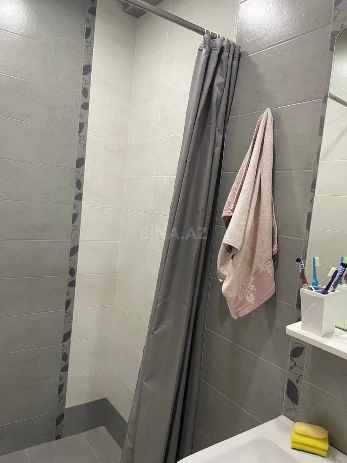Satılır 3 otaqlı mənzil 110 m²