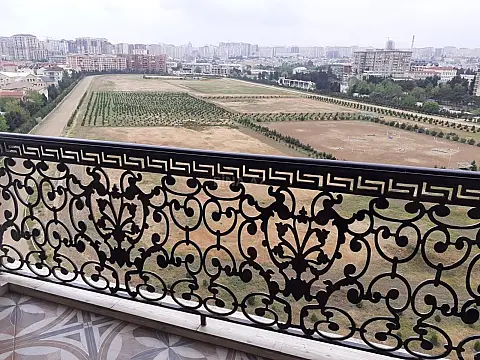 Kirayə verilir 2 otaqlı mənzil 81 m²