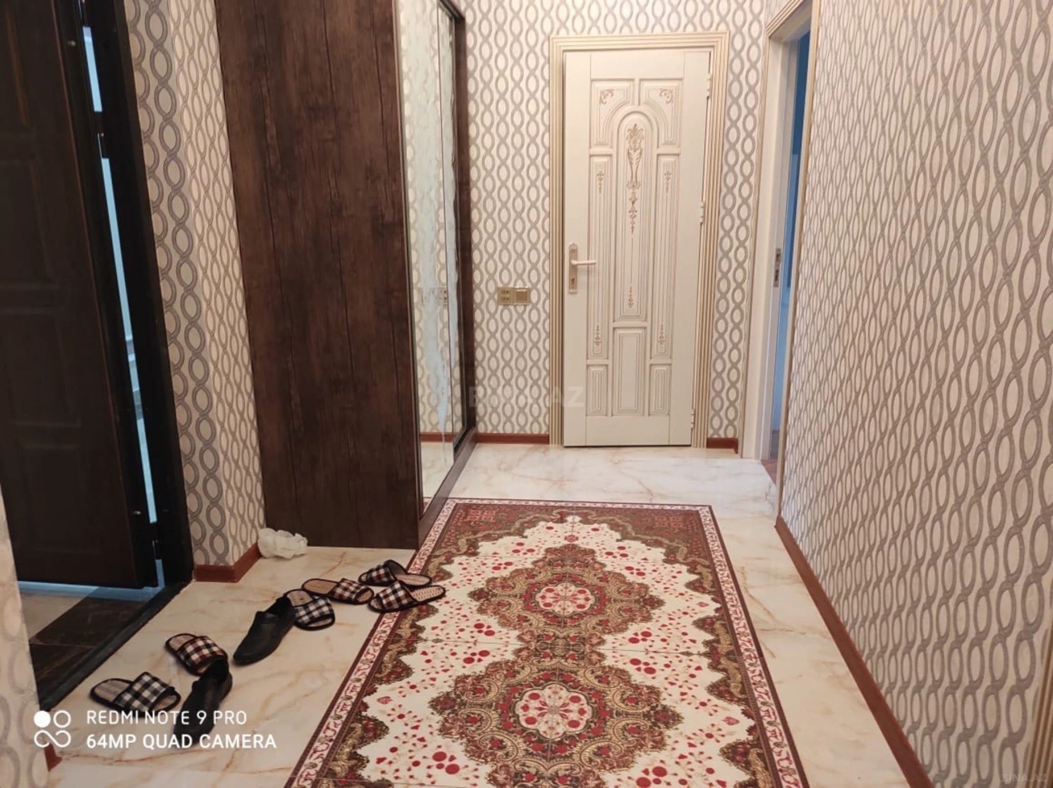 Kirayə verilir 2 otaqlı mənzil 81 m²