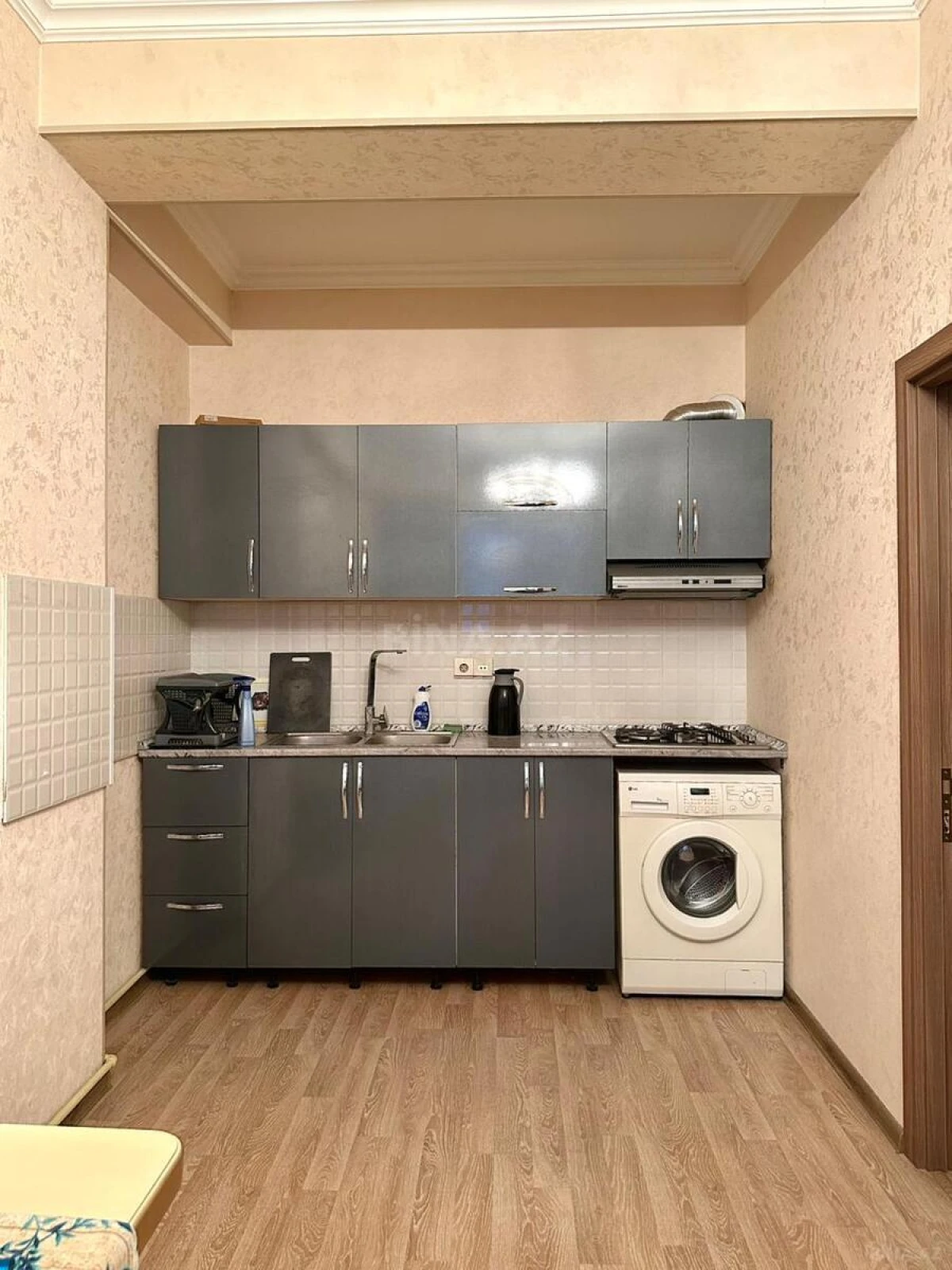 Satılır 2 otaqlı mənzil 68 m²