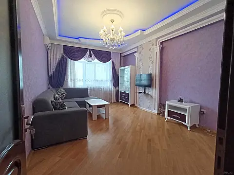 Satılır 1 otaqlı mənzil 60 m²