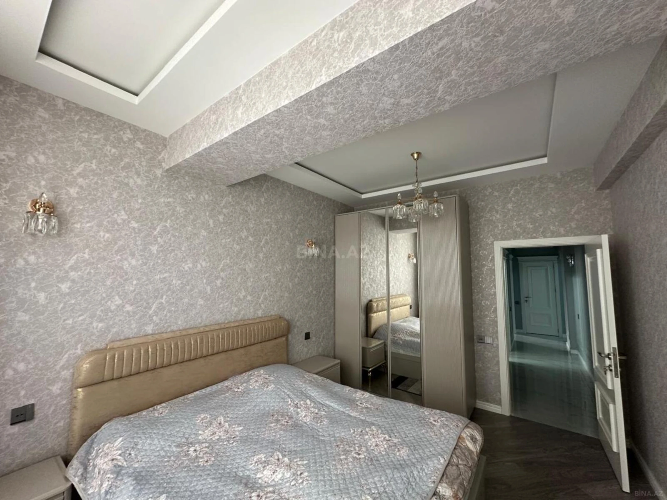 Kirayə verilir 3 otaqlı mənzil 100 m²