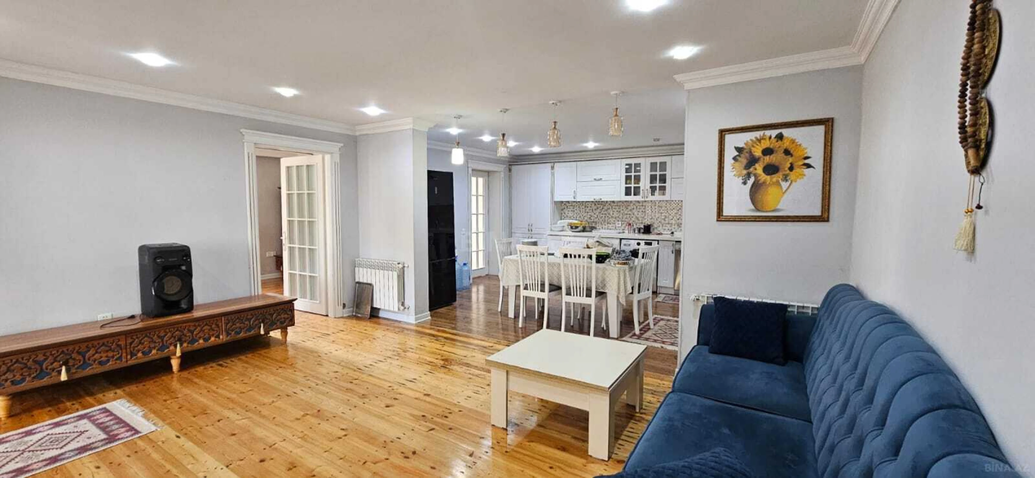 Satılır 5 otaqlı həyət evi 200 m²