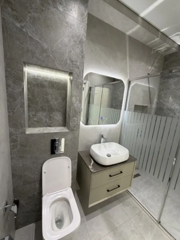 Satılır 3 otaqlı mənzil 95 m²