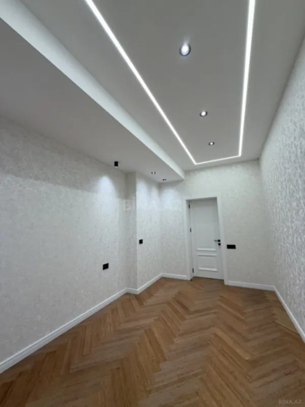 Satılır 3 otaqlı mənzil 95 m²