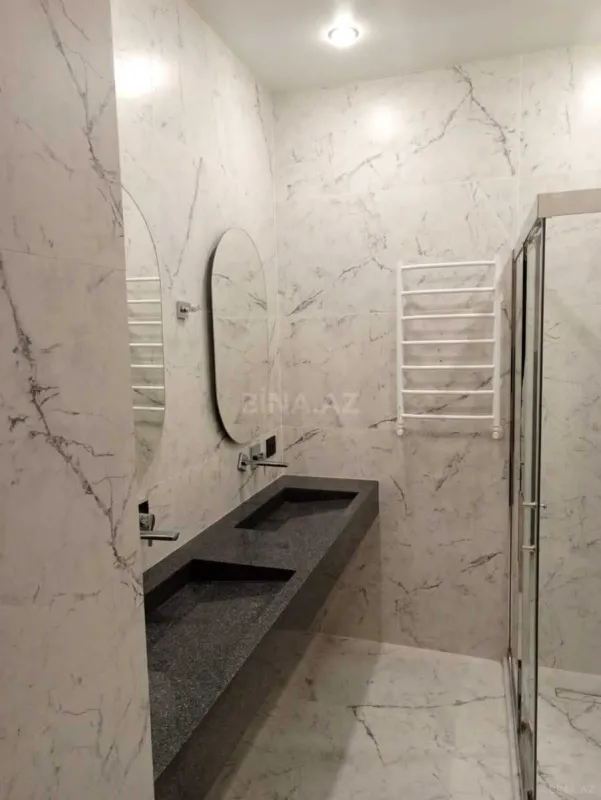 Kirayə verilir 3 otaqlı mənzil 120 m²