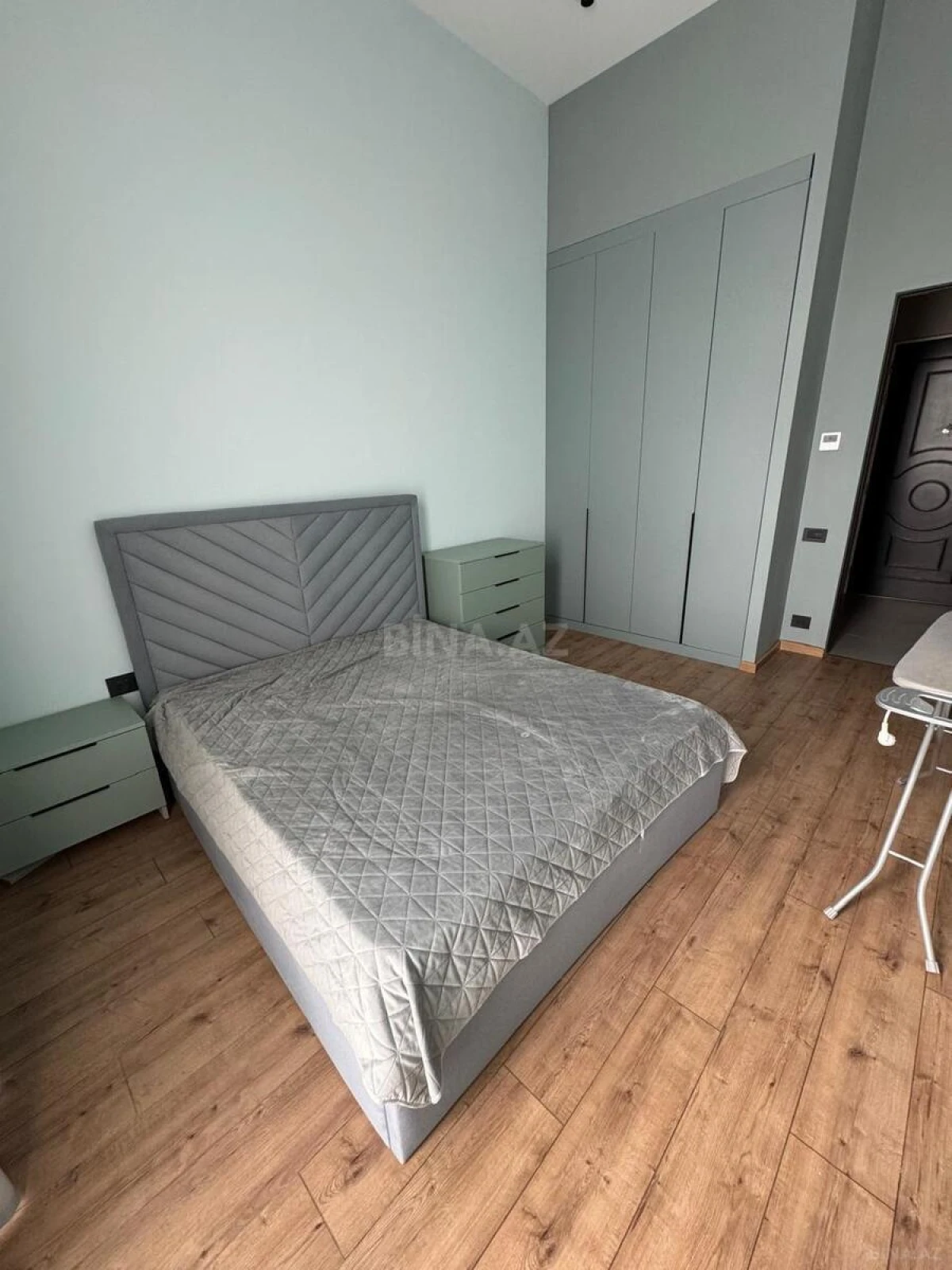 Kirayə verilir 3 otaqlı mənzil 120 m²