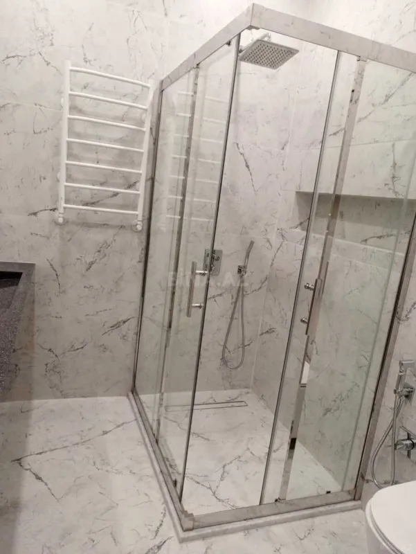 Kirayə verilir 3 otaqlı mənzil 120 m²