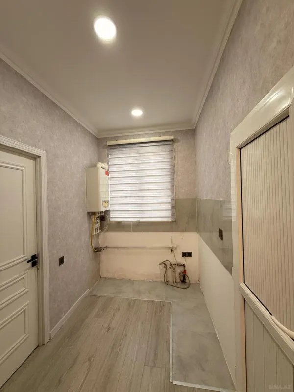 Satılır 3 otaqlı mənzil 43 m²