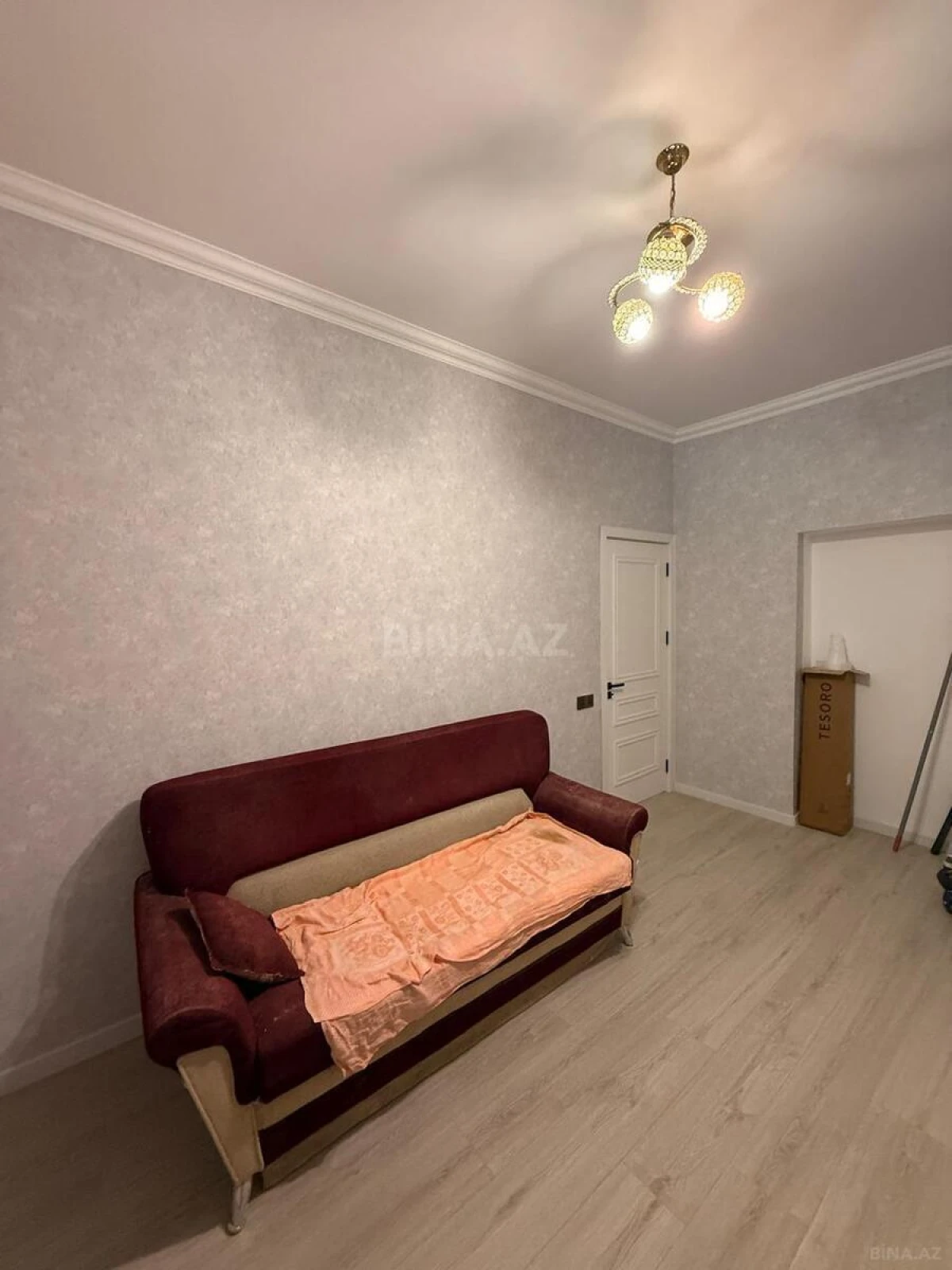 Satılır 3 otaqlı mənzil 43 m²