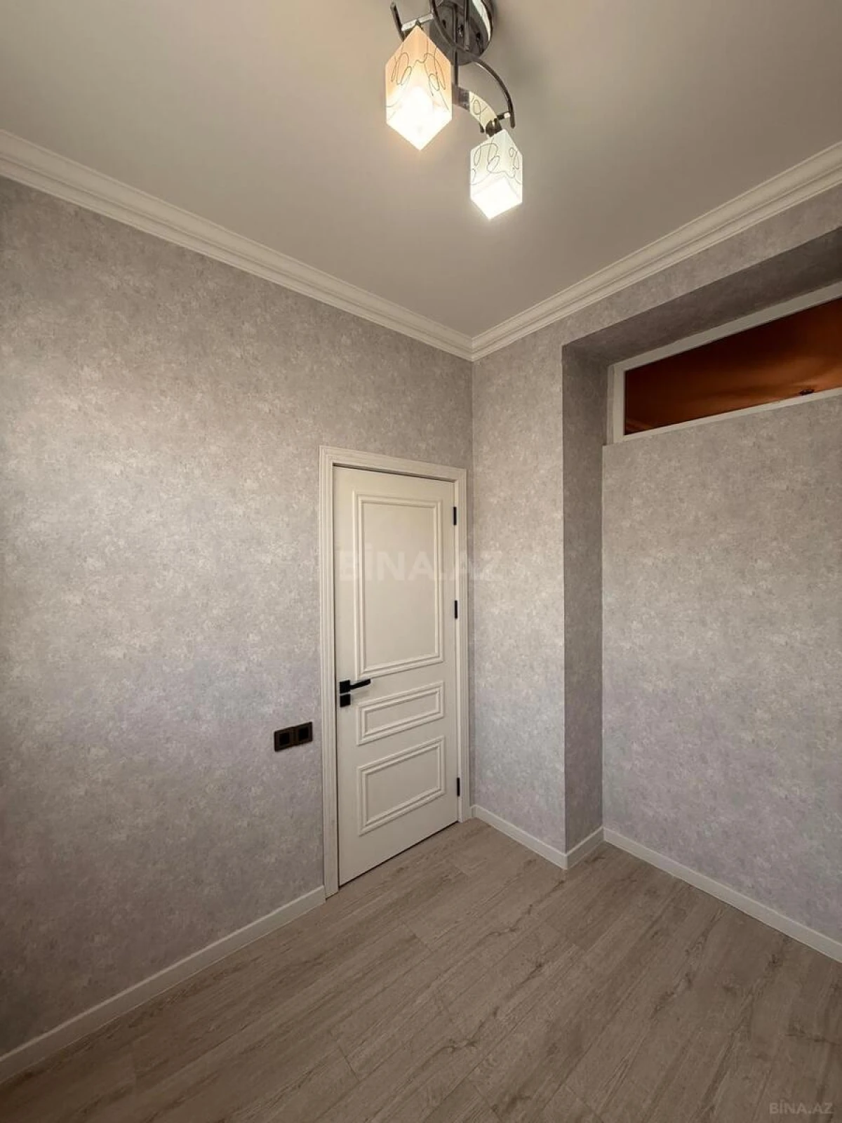 Satılır 3 otaqlı mənzil 43 m²