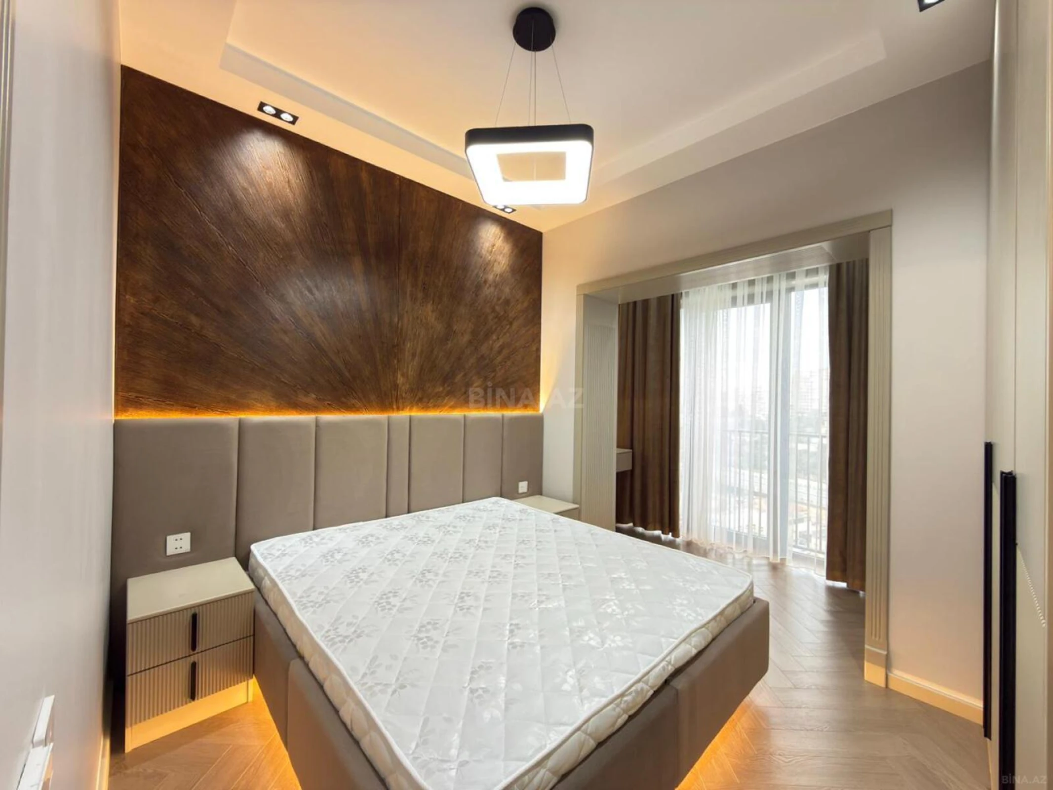 Satılır 2 otaqlı mənzil 68 m²