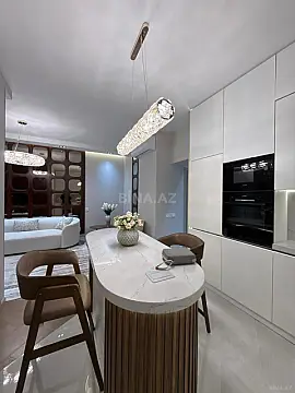 Satılır 2 otaqlı mənzil 68 m²