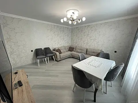 Kirayə verilir 4 otaqlı mənzil 100 m²