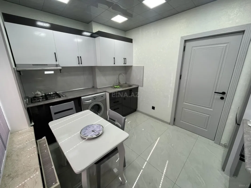 Kirayə verilir 4 otaqlı mənzil 100 m²