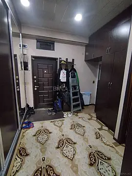 Satılır 2 otaqlı mənzil 64 m²