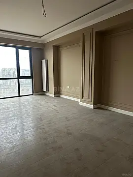 Satılır 3 otaqlı mənzil 105 m²