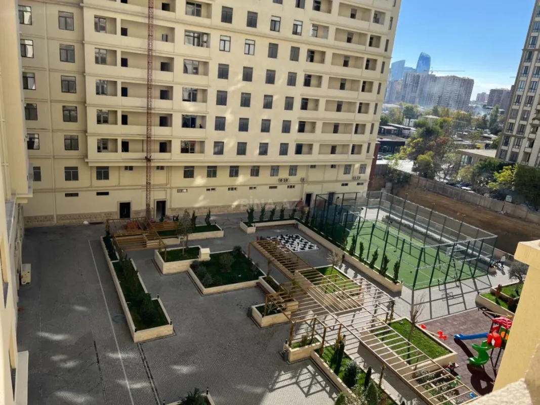 Satılır 3 otaqlı mənzil 116 m²