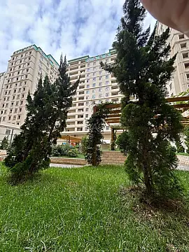 Satılır 3 otaqlı mənzil 116 m²