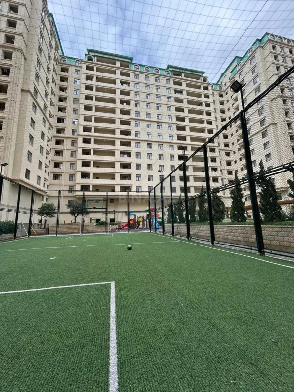 Satılır 3 otaqlı mənzil 116 m²