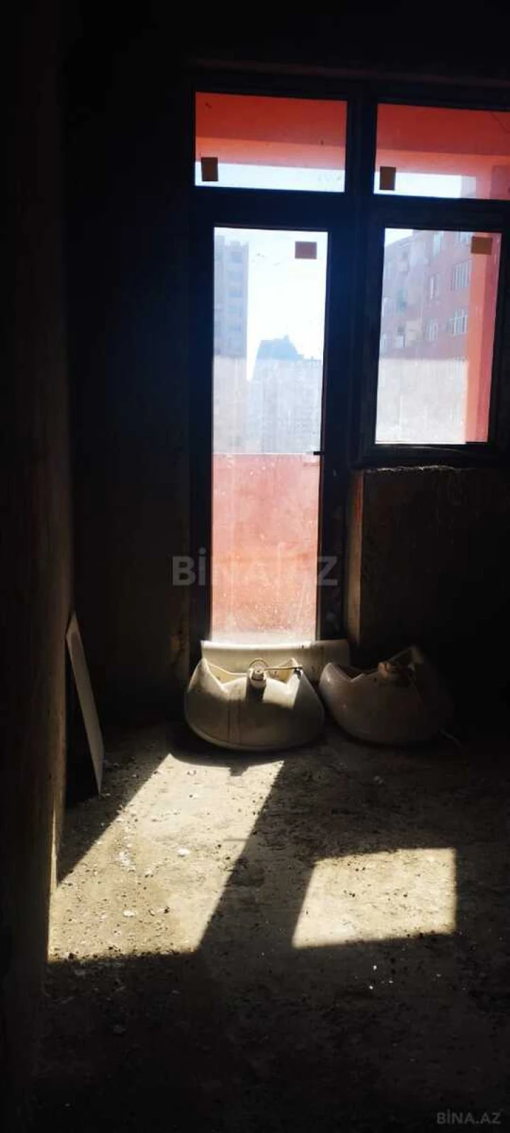 Satılır 1 otaqlı mənzil 47 m²