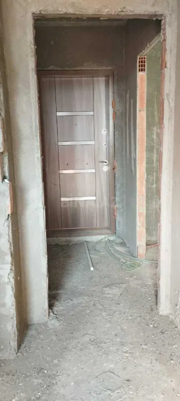 Satılır 1 otaqlı mənzil 47 m²