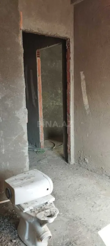 Satılır 1 otaqlı mənzil 47 m²