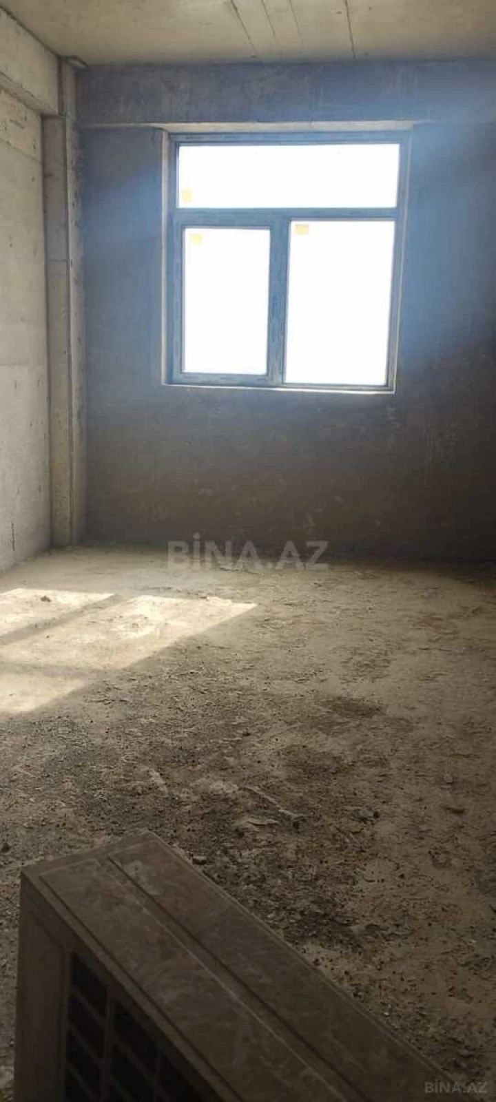 Satılır 1 otaqlı mənzil 47 m²
