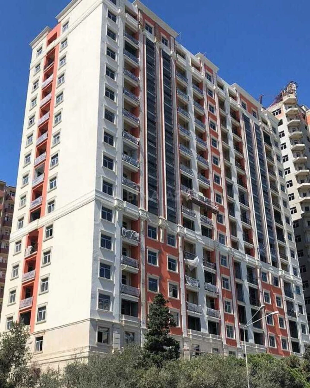 Satılır 1 otaqlı mənzil 47 m²