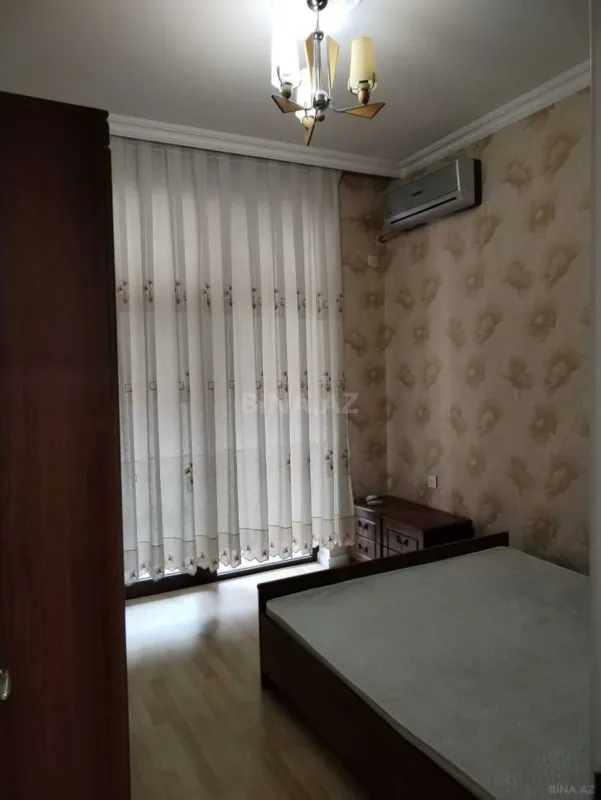 Kirayə verilir 3 otaqlı mənzil 110 m²