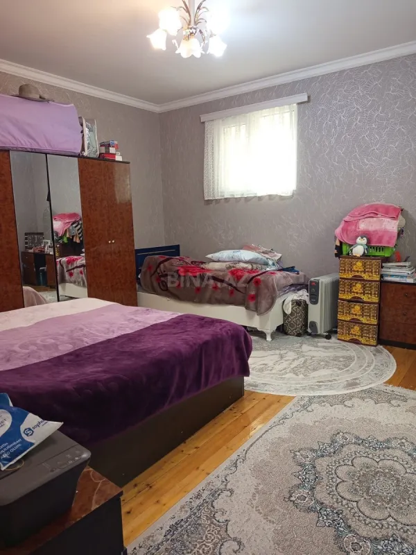Satılır 2 otaqlı həyət evi 72 m²